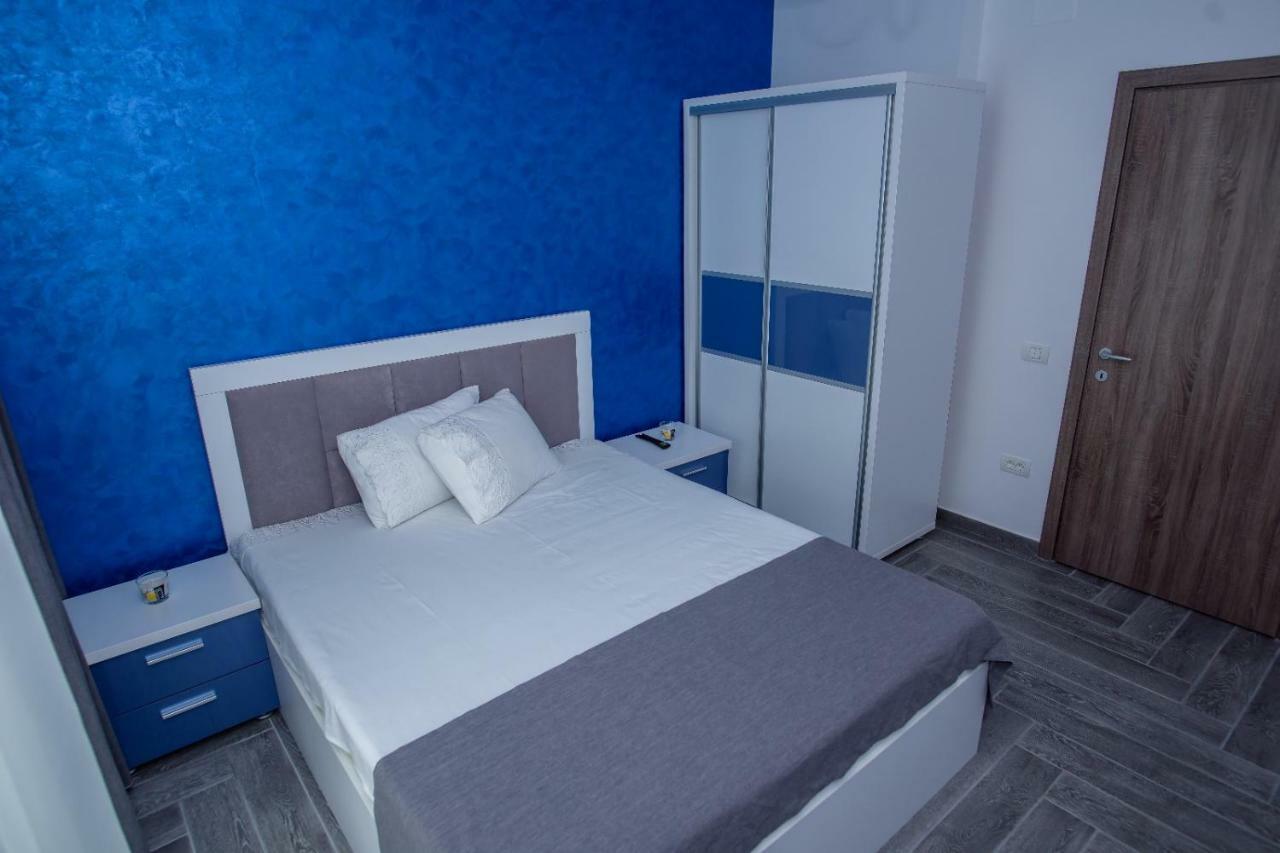 Ferienwohnung Apartament George Mamaia Năvodari Exterior foto